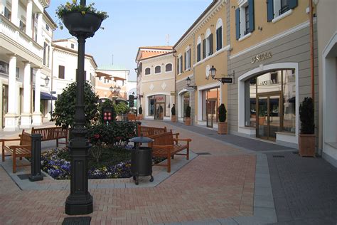 outle versace uomo noventa di piave|Noventa di Piave Designer Outlet .